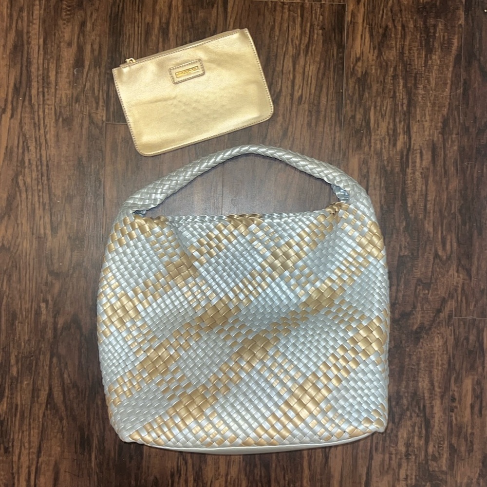 Sliver and gold woven purse